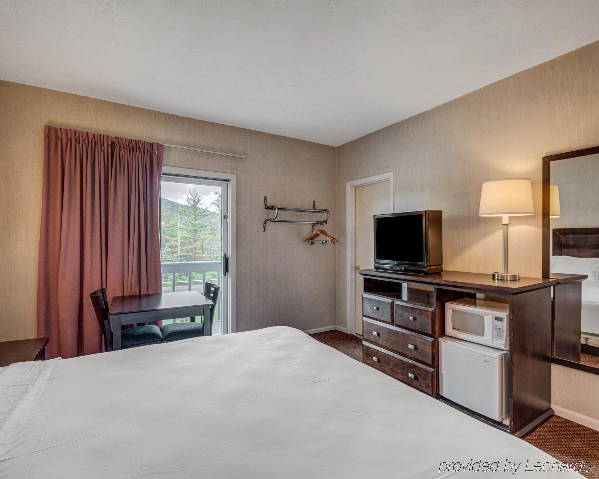 Econo Lodge Lee - Great Barrington Exterior foto
